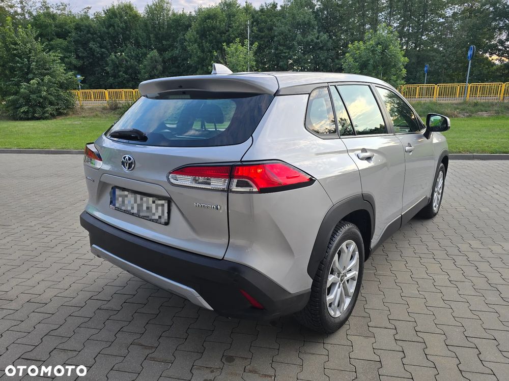 Toyota Corolla Cross 2.0 Hybrid Comfort - 18