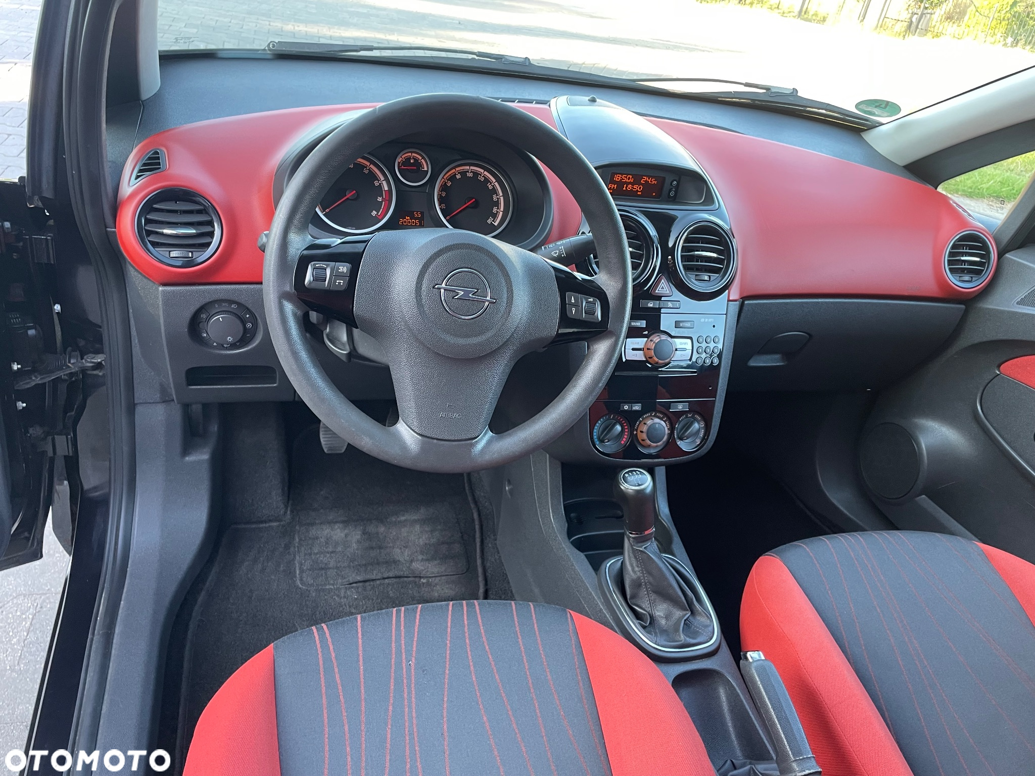Opel Corsa 1.2 16V Catch me - 9