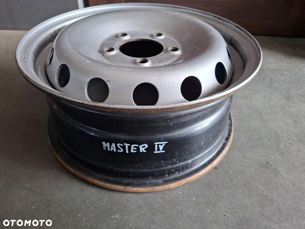 Felga stalowa Renault Master IV 6,5J ET66 16 cali 5x30 nr 403000037R - 2