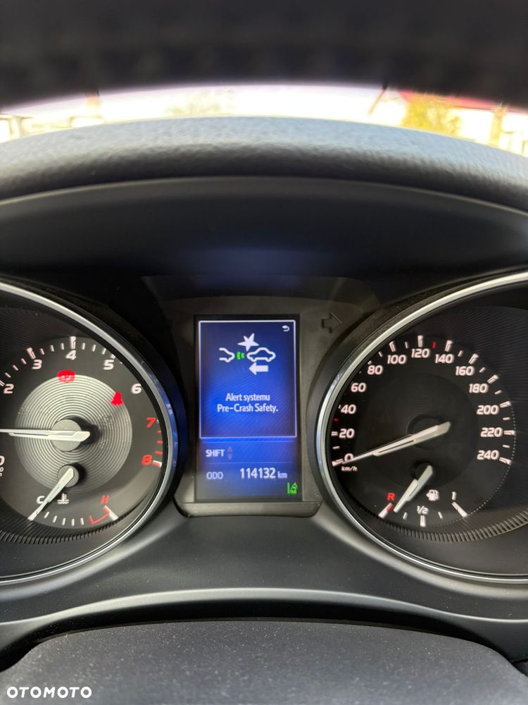 Toyota Avensis Touring Sports 1.8 Edition S+ - 19