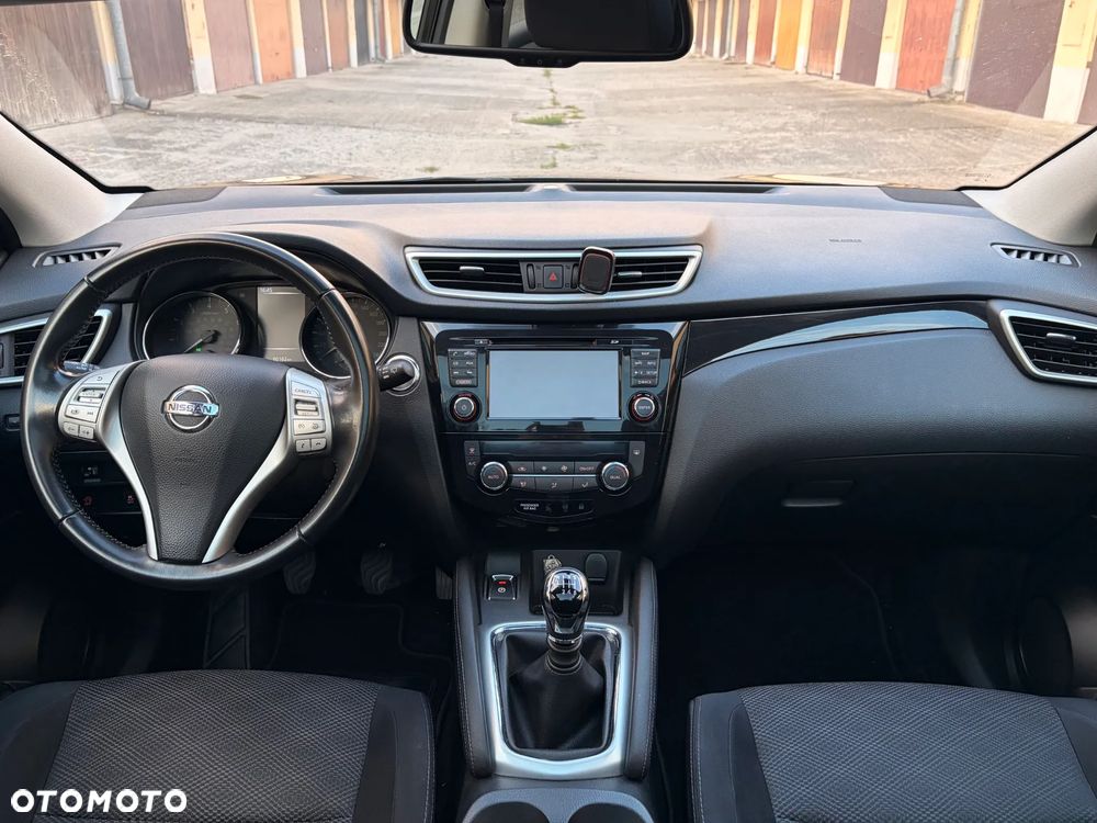 Nissan Qashqai 1.6 DIG-T N-Connecta - 5