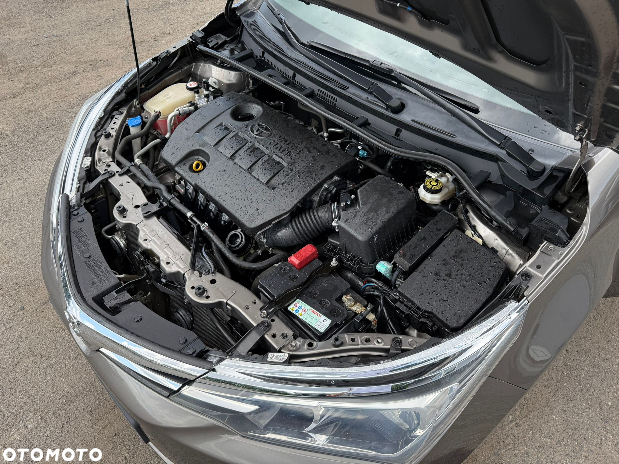 Toyota Corolla 1.6 Comfort - 14