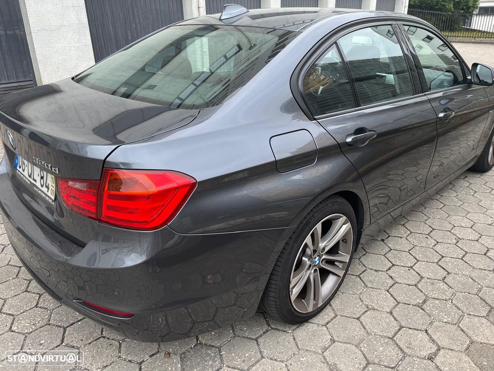 BMW 320 d xDrive Auto Line Sport - 12