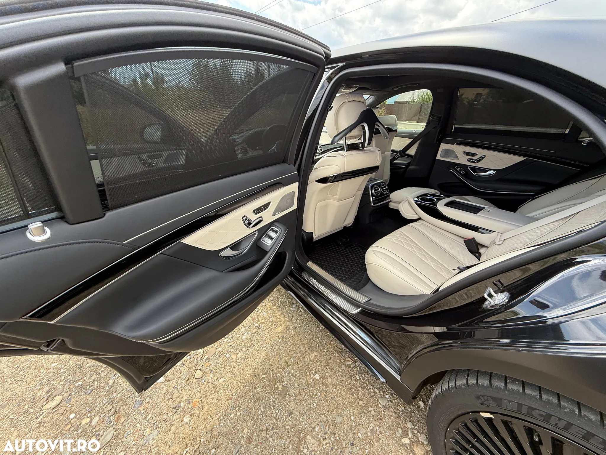 Mercedes-Benz S 560 4MATIC Long Aut. - 18