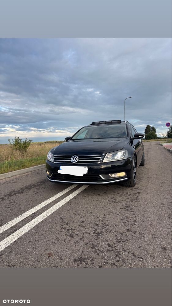 Volkswagen Passat - 2