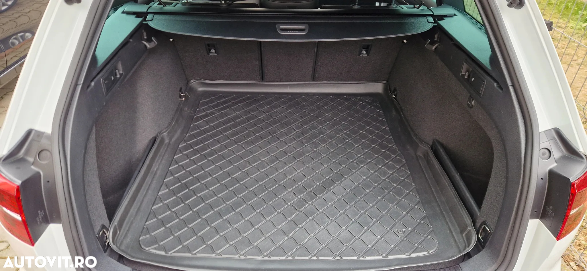 Volkswagen Passat Variant 2.0 TDI SCR (BlueMotion Technology) Highline - 18