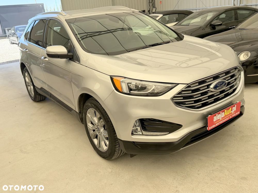 Ford Edge - 2