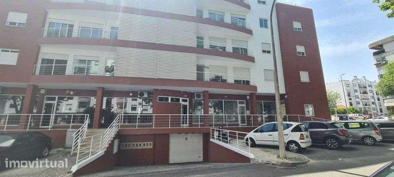 Lugares parqueamento - Grande imagem: 5/5