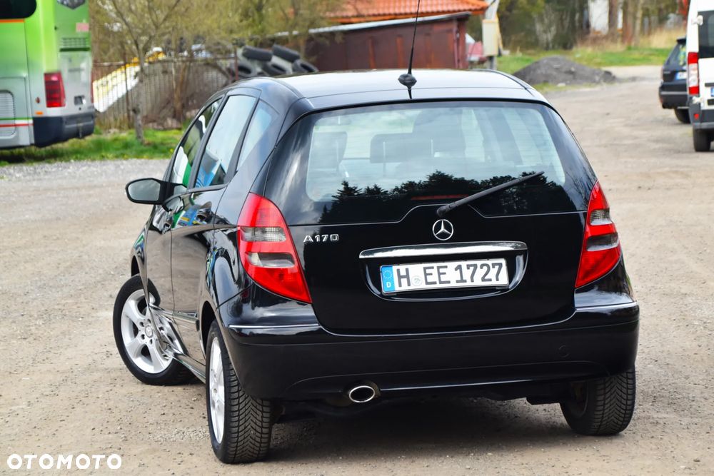 Mercedes-Benz Klasa A 170 BlueEFFICIENCY Avantgarde - 31