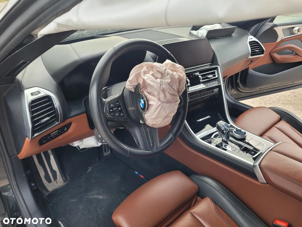 BMW Seria 8 M850i xDrive - 9