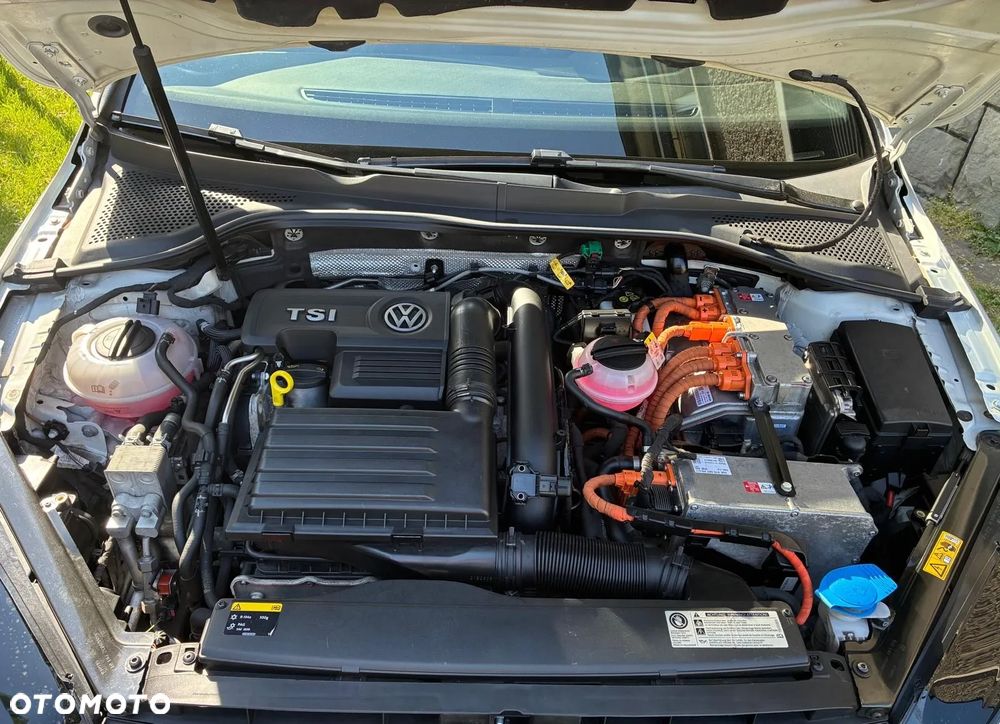 Volkswagen Golf 1.4 GTE Plug-In-Hybrid DSG - 27