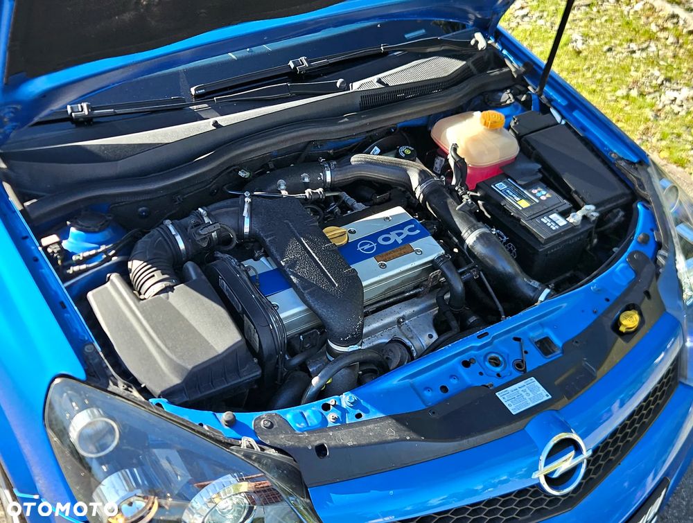 Opel Astra OPC - 10