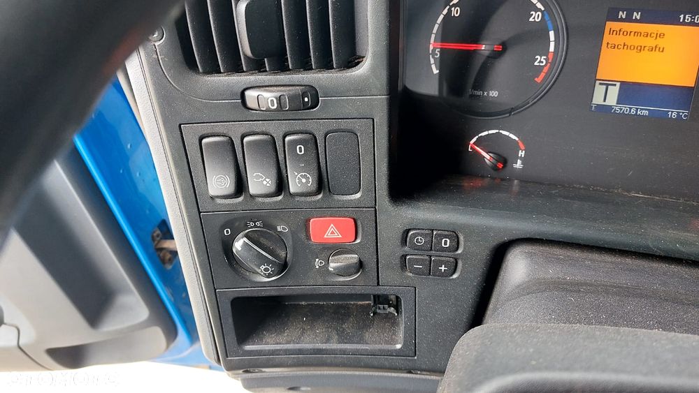 Scania P230 4x2 - 17