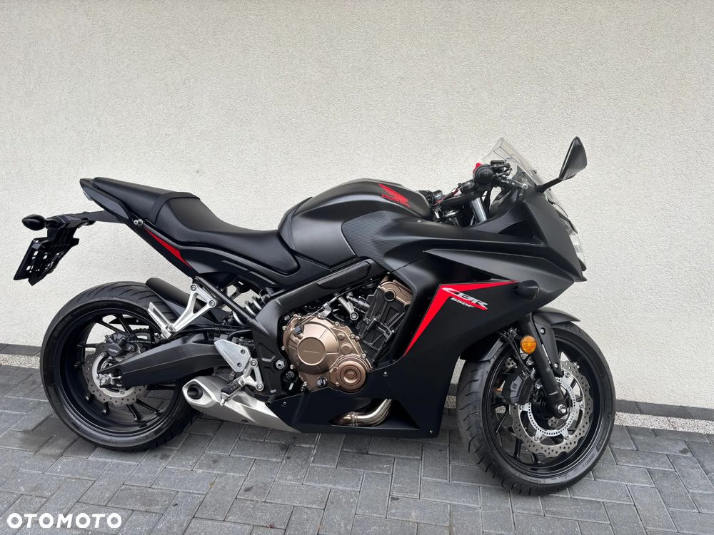 Honda CBR - 9