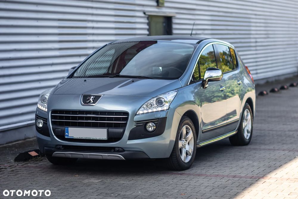 Peugeot 3008 Hybrid4 - 3