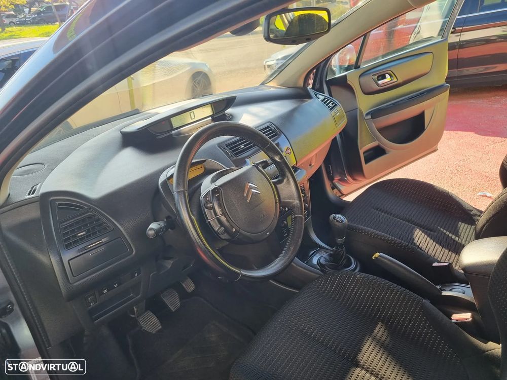 Citroën C4 1.6 HDi VTR Pack Airdream - 21