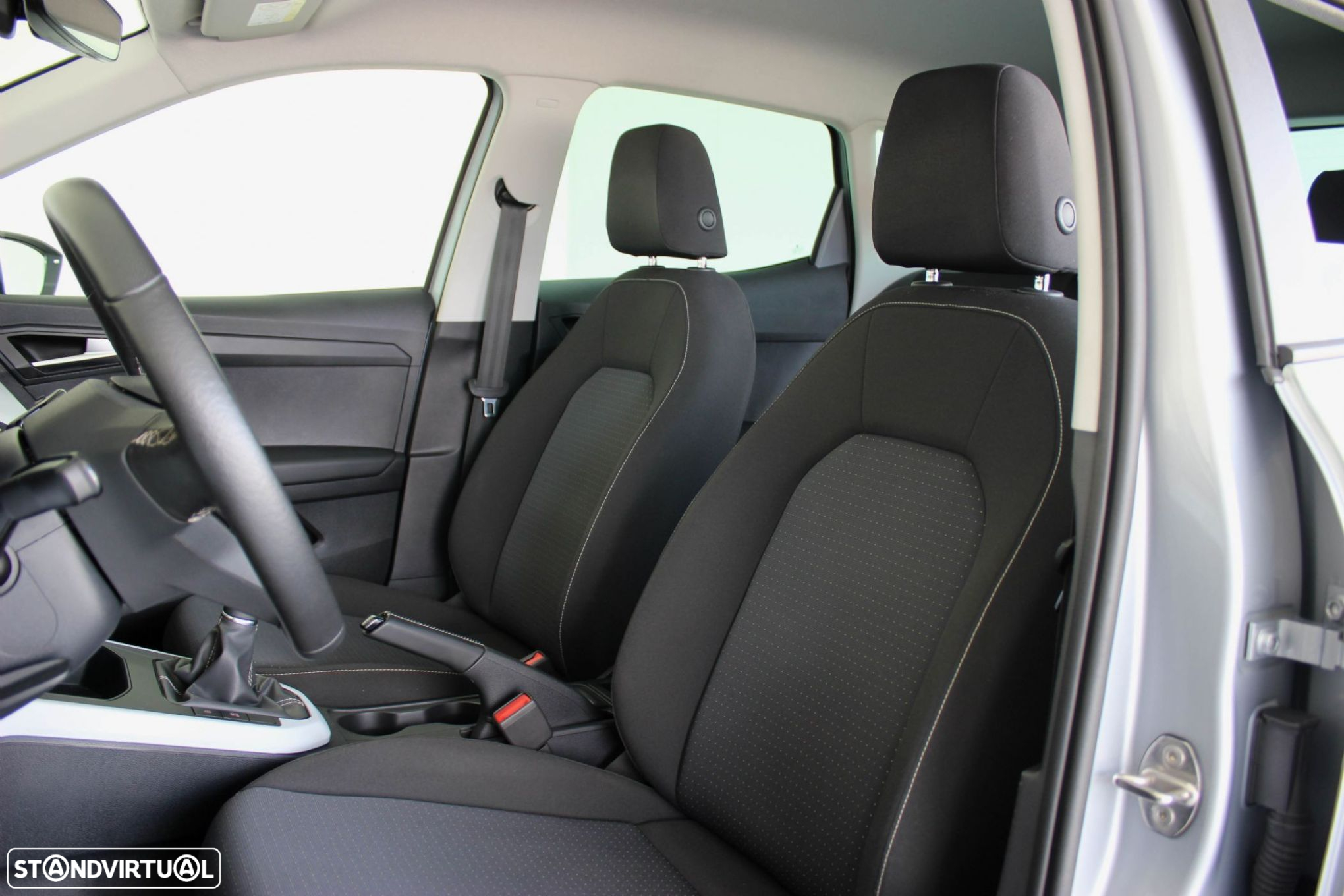 SEAT Arona 1.0 TSI Style - 32