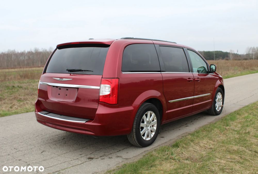 Chrysler Town & Country 3.6 Touring - 7
