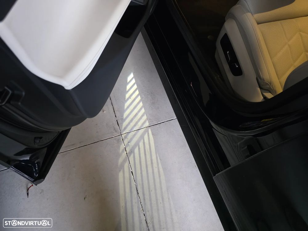 BMW 530 e Pack Desportivo M Pro - 13
