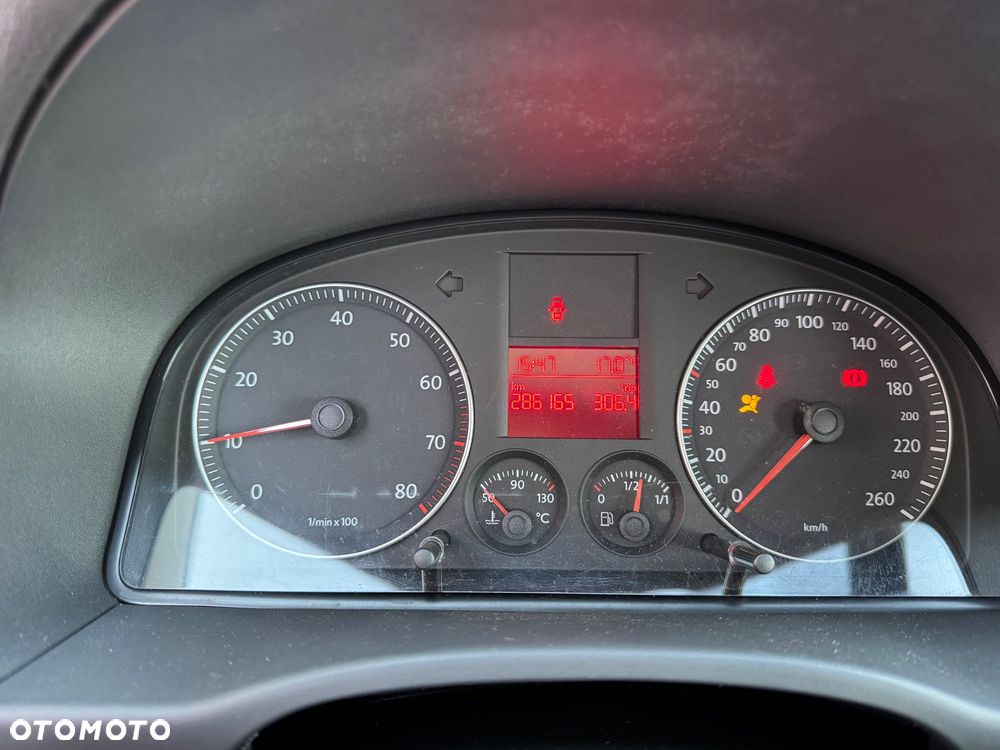 Volkswagen Caddy 2010 photo 2