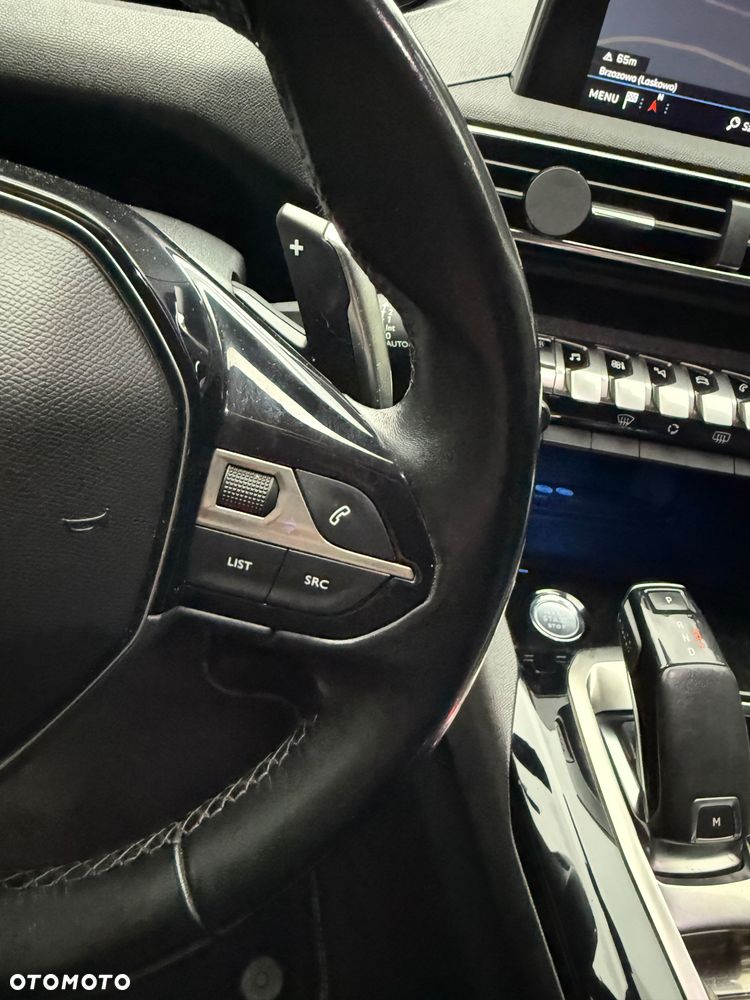 Peugeot 3008 1.2 PureTech Allure S&S EAT8 - 27
