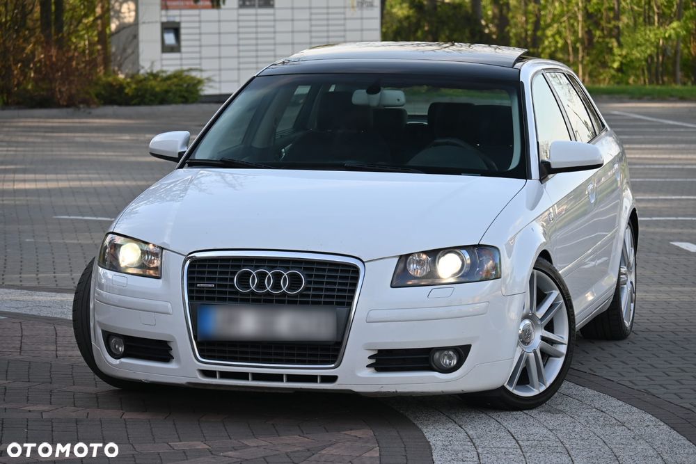 Audi A3 Sportback 2.0 TDI DPF quattro Attraction - 1