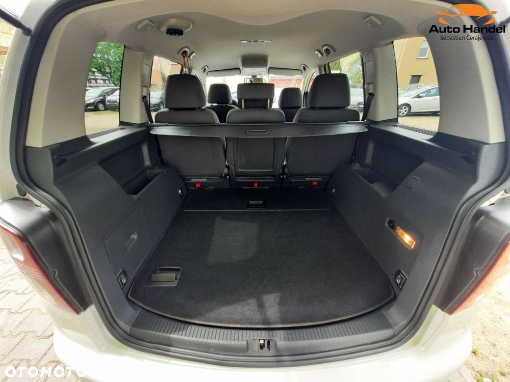 Volkswagen Touran 1.4 TSI Highline - 17