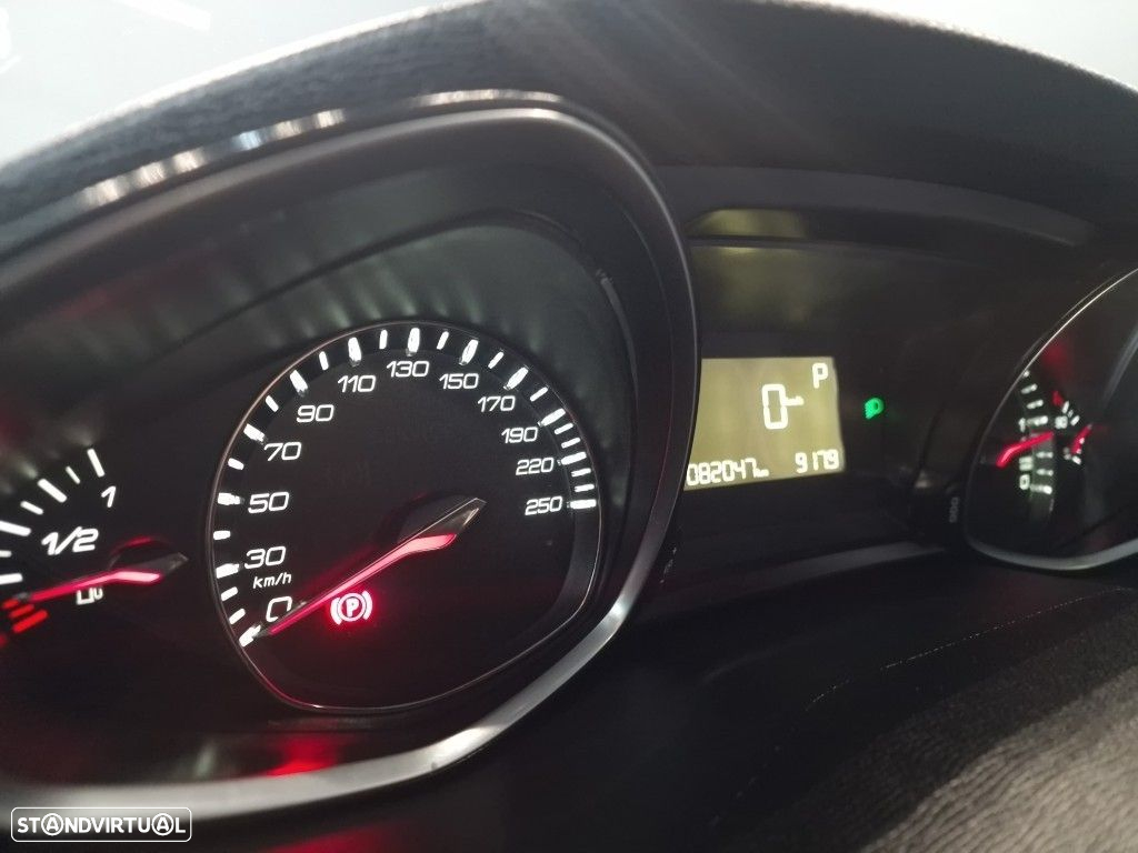Peugeot 308 SW 2.0 BlueHDi Allure J18 EAT6 - 39