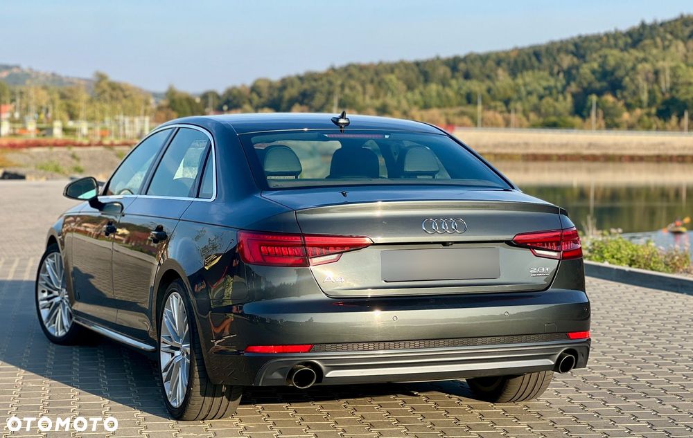 Audi A4 Limousine - 5