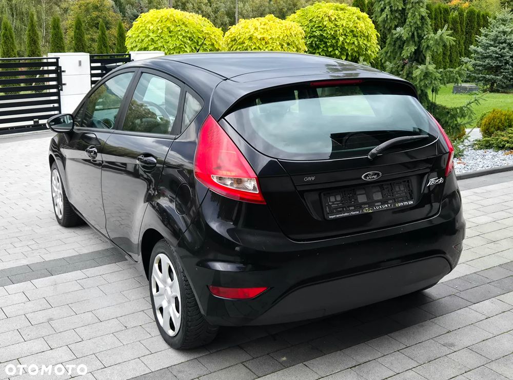 Ford Fiesta 1.25 Champions Edition - 16