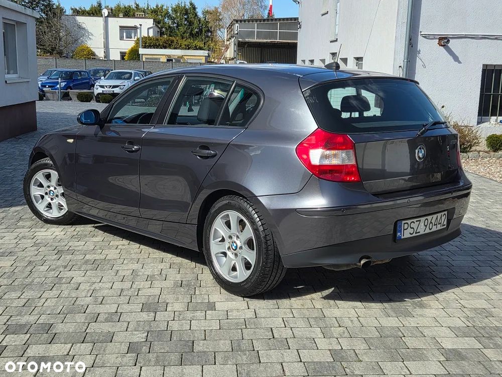 BMW Seria 1 118i - 4