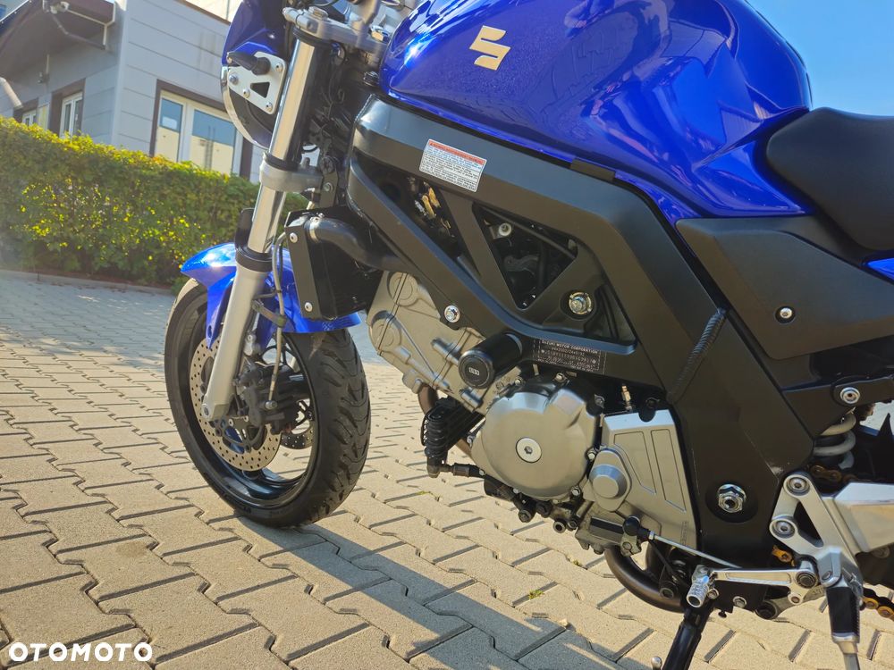 Suzuki SV - 5