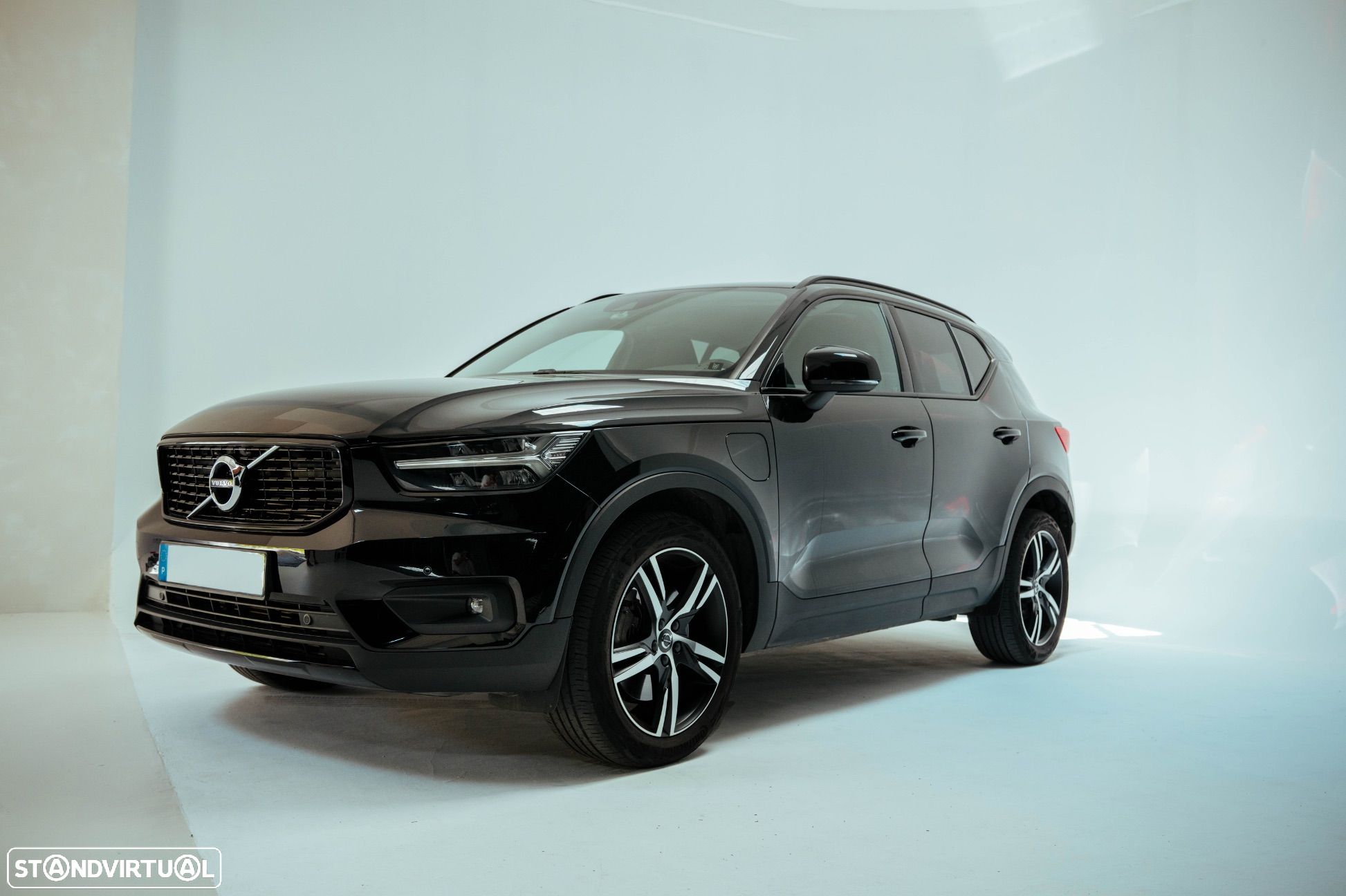 Volvo XC 40 1.5 T4 PHEV R-Design - 1