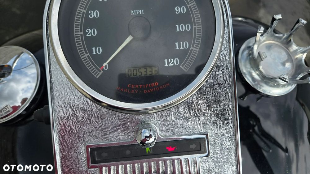 Harley-Davidson Touring Road King - 14