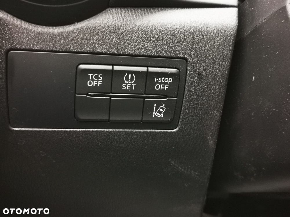 Mazda CX-3 2.0 Skygo - 17