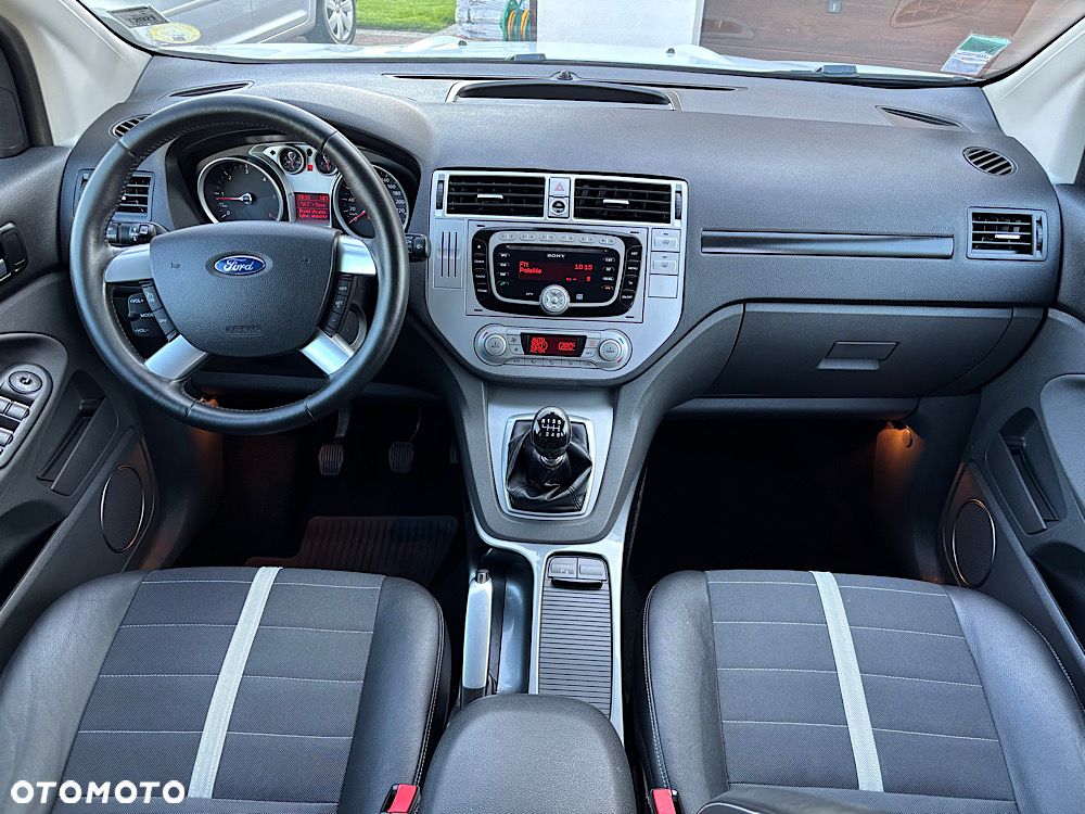 Ford Kuga 2.0 TDCi Titanium - 22