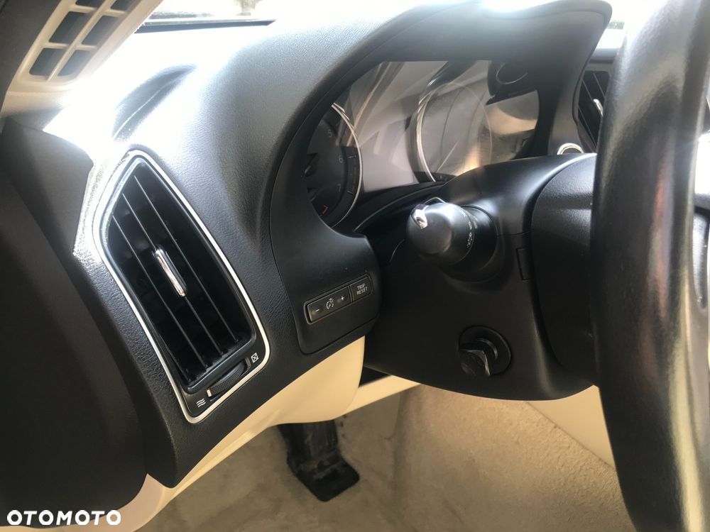 Infiniti Q50 2.2d Premium Sound Studio by Bose - 9