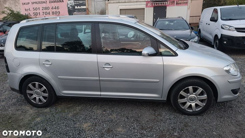 Volkswagen Touran 1.9 TDI DPF Highline - 8