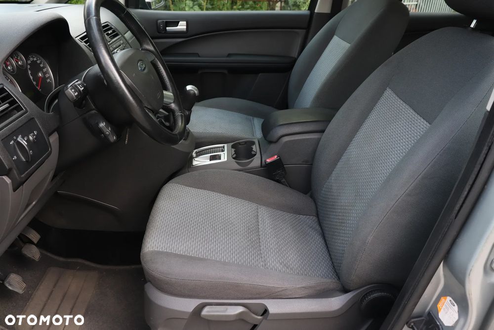 Ford Focus C-Max - 12