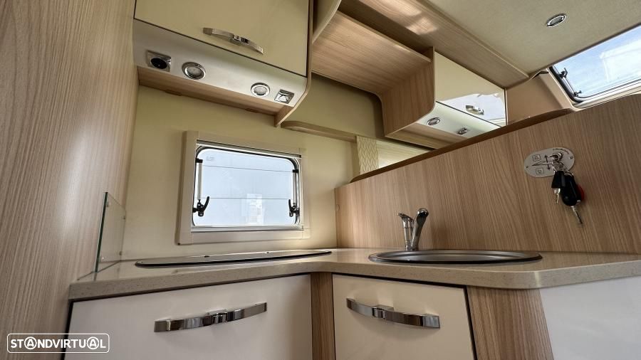 Burstner Ixeo IT 734 30 Anos - 30