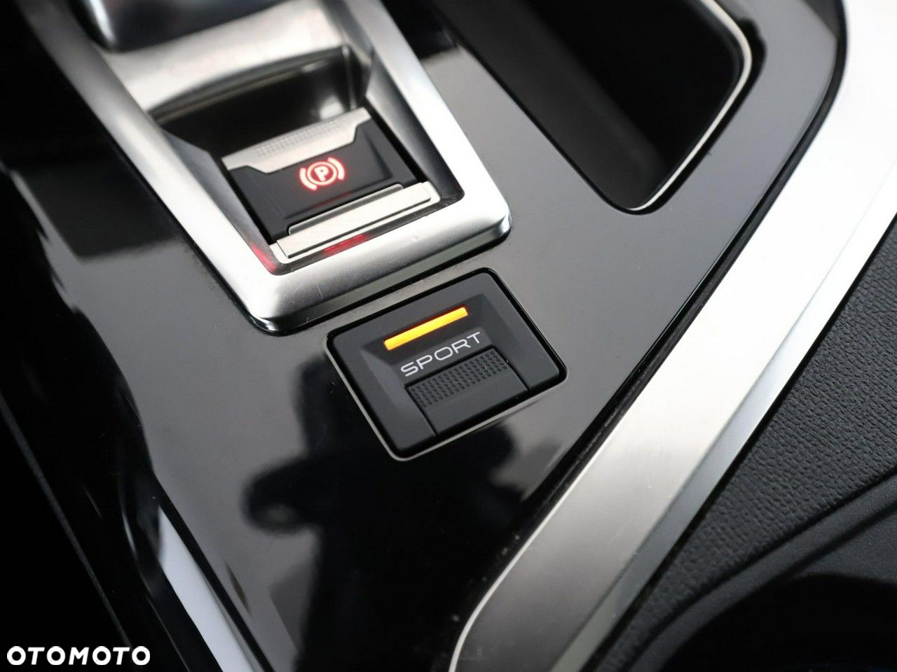 Peugeot 5008 2.0 BlueHDI GT S&S EAT8 - 34