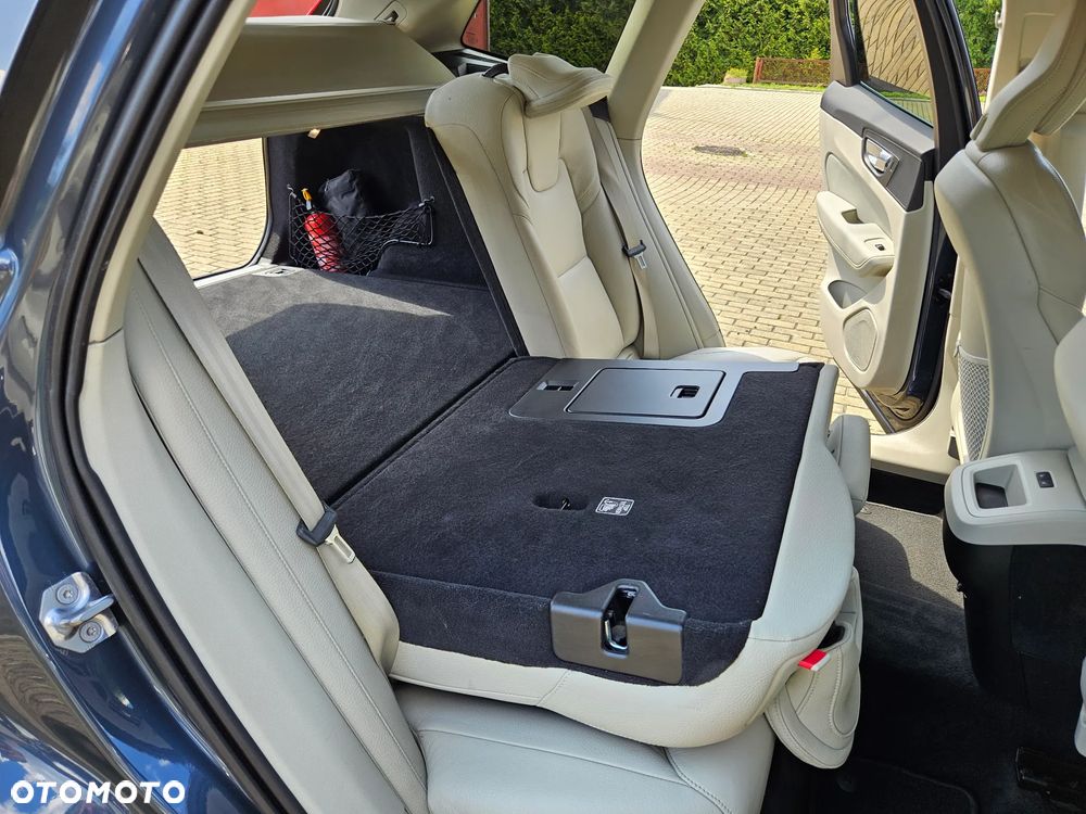 Volvo XC 60 D3 SCR Inscription - 31