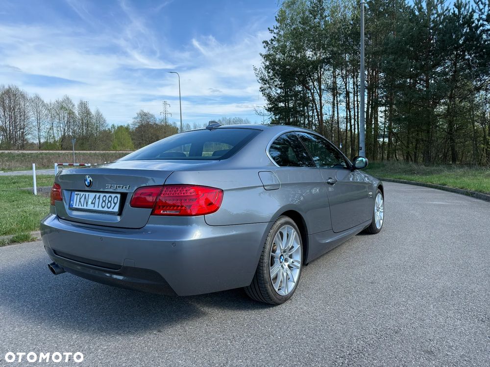 BMW Seria 3 330d xDrive - 8