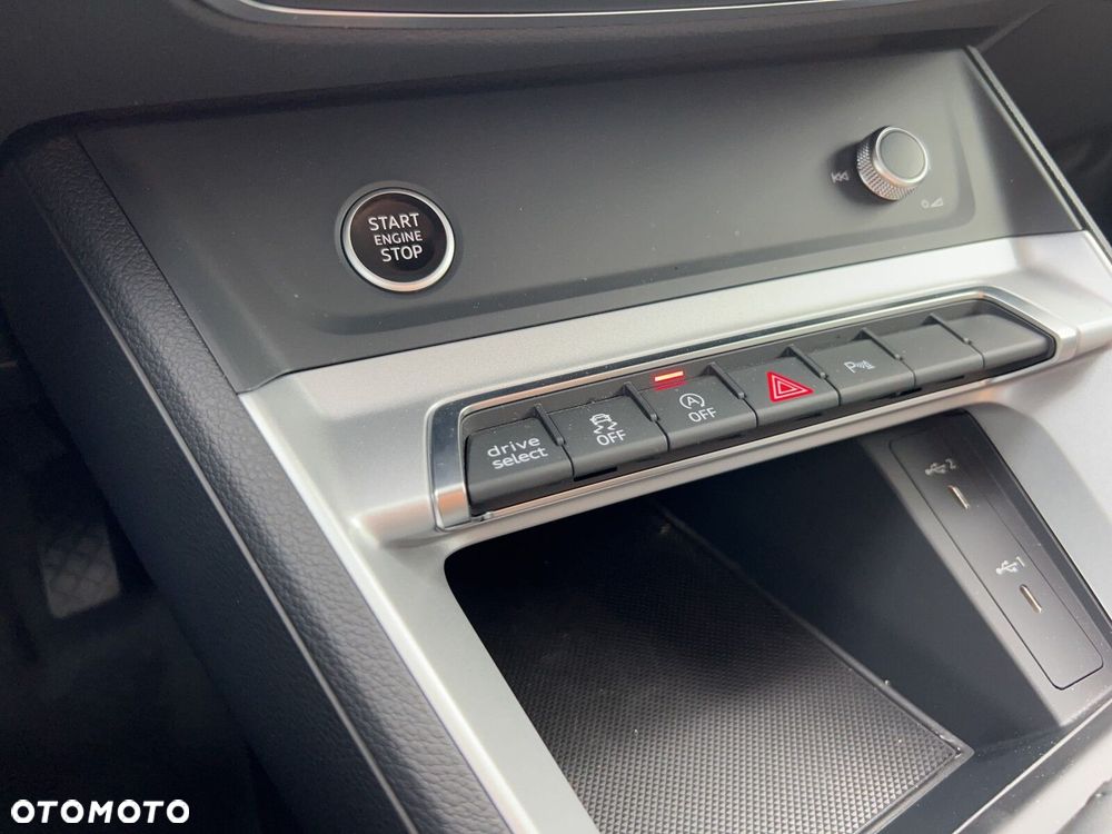 Audi Q3 Sportback 35 TFSI mHEV S tronic - 29