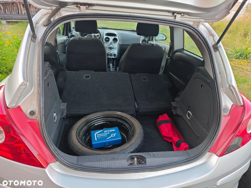 Opel Corsa - 8