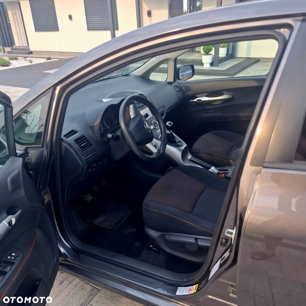 Toyota Auris - 6