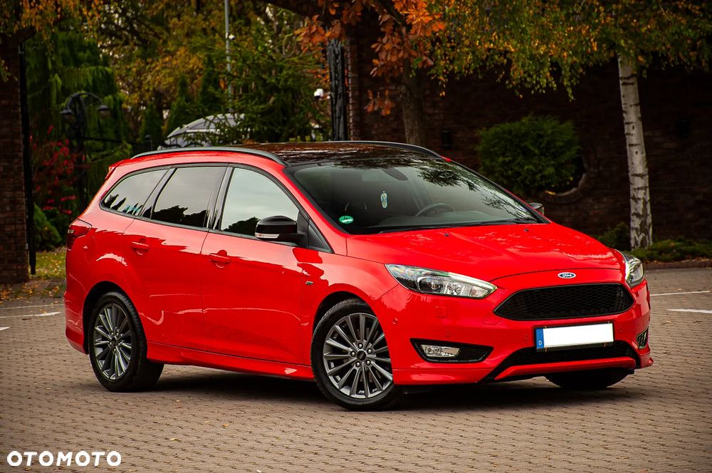 Ford Focus 1.5 EcoBoost Start-Stopp-System ST-LINE - 4