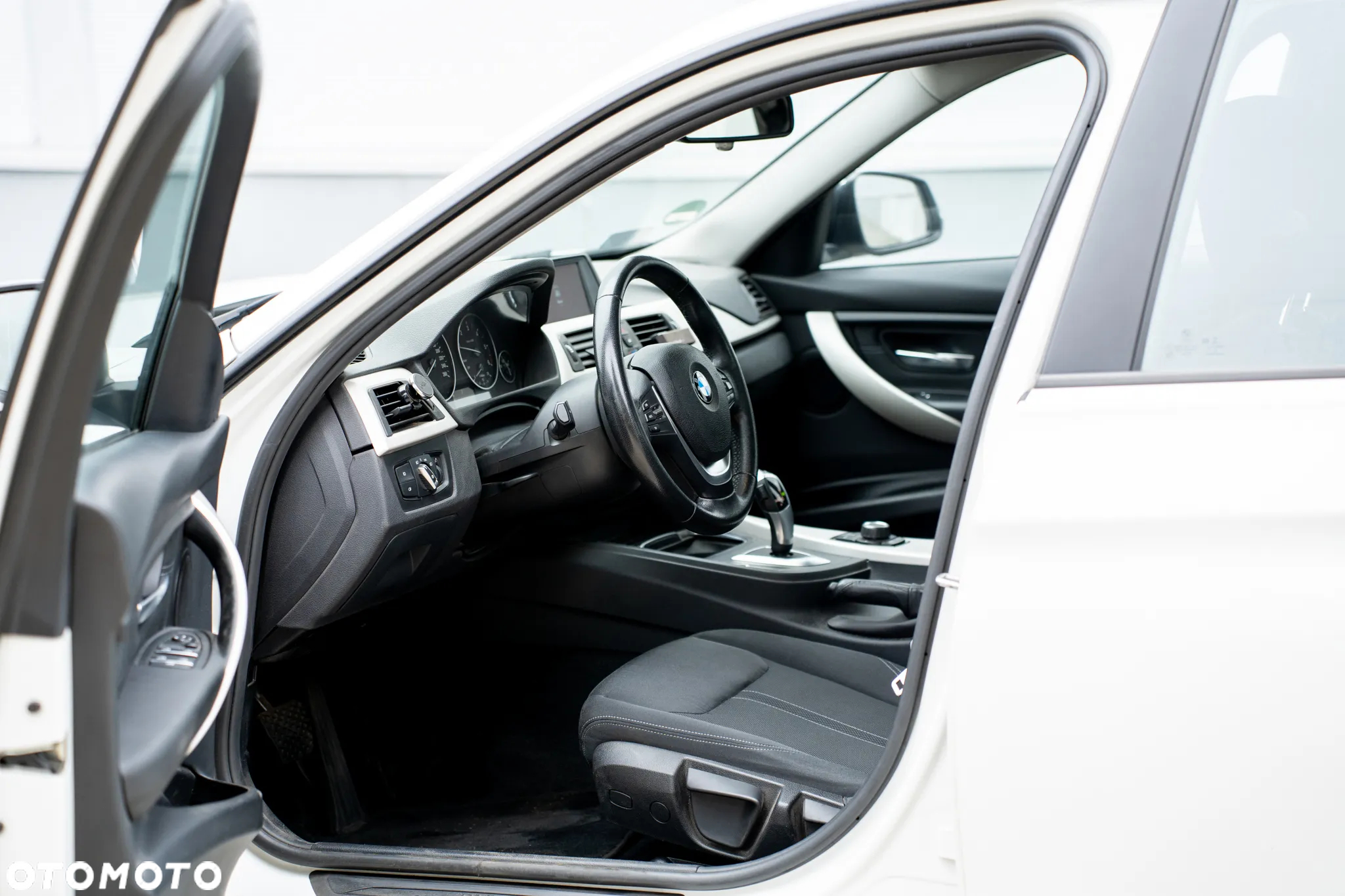 BMW Seria 3 320d Advantage - 8