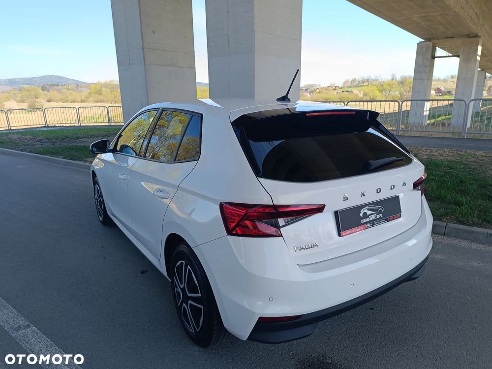 Skoda Fabia 1.0 Style - 11