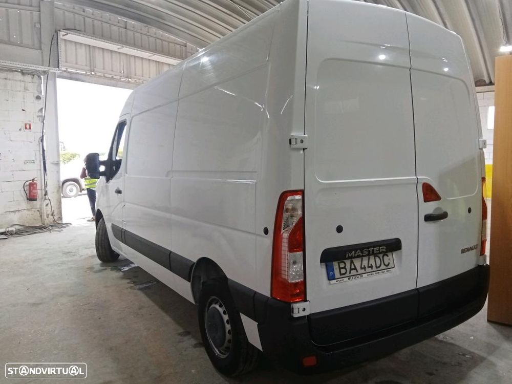 Renault MASTER III 2.3 dCi L2H2 3.5T - 2
